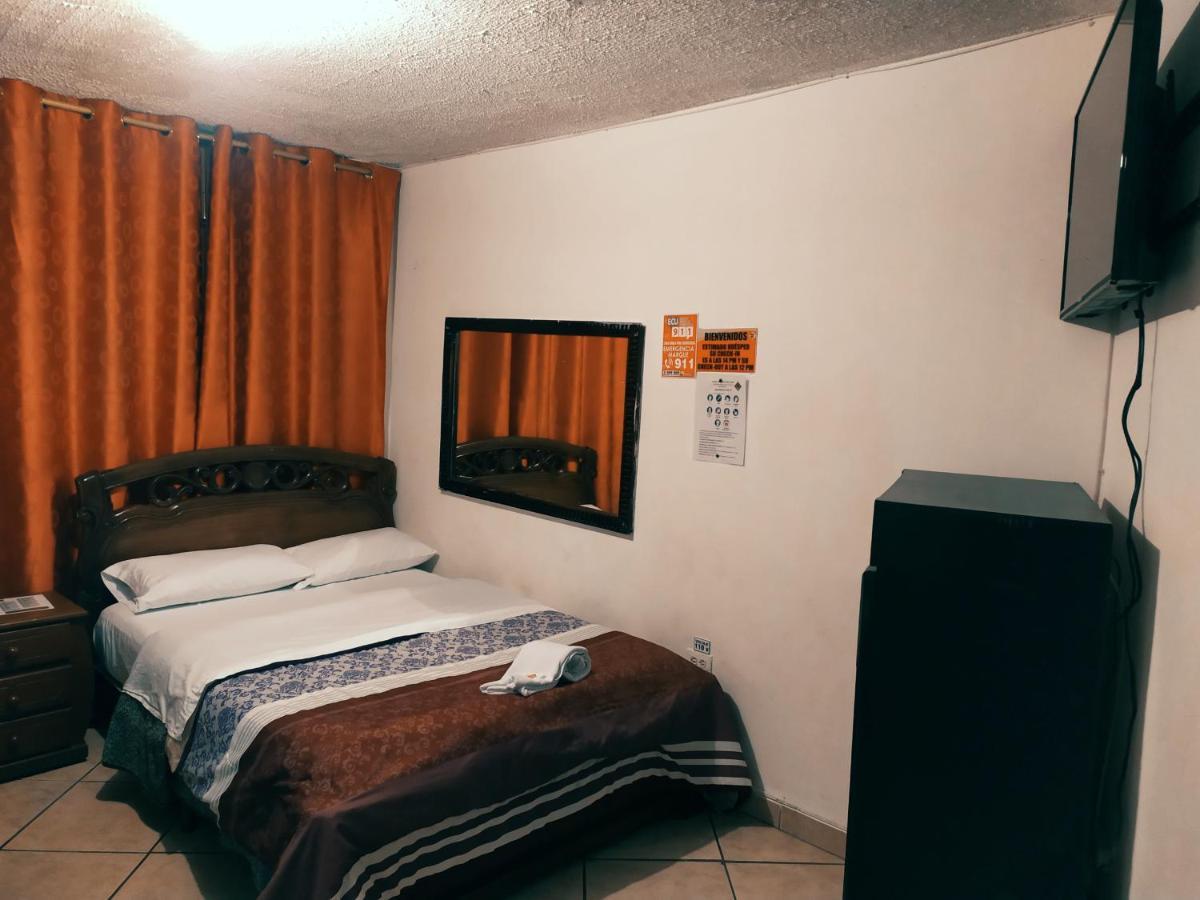 Hostal Ajavi Del Sur Кито Экстерьер фото