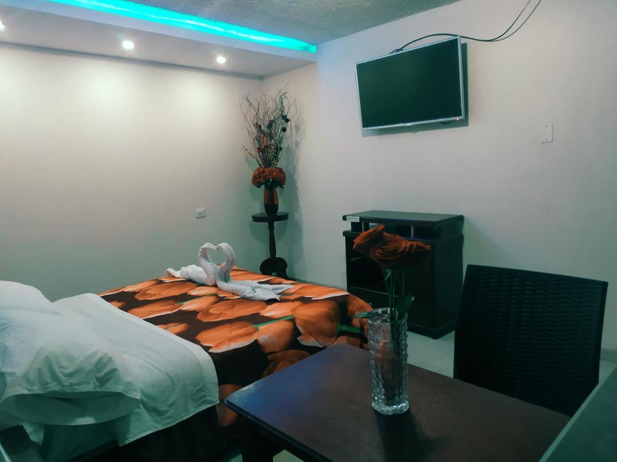 Hostal Ajavi Del Sur Кито Экстерьер фото